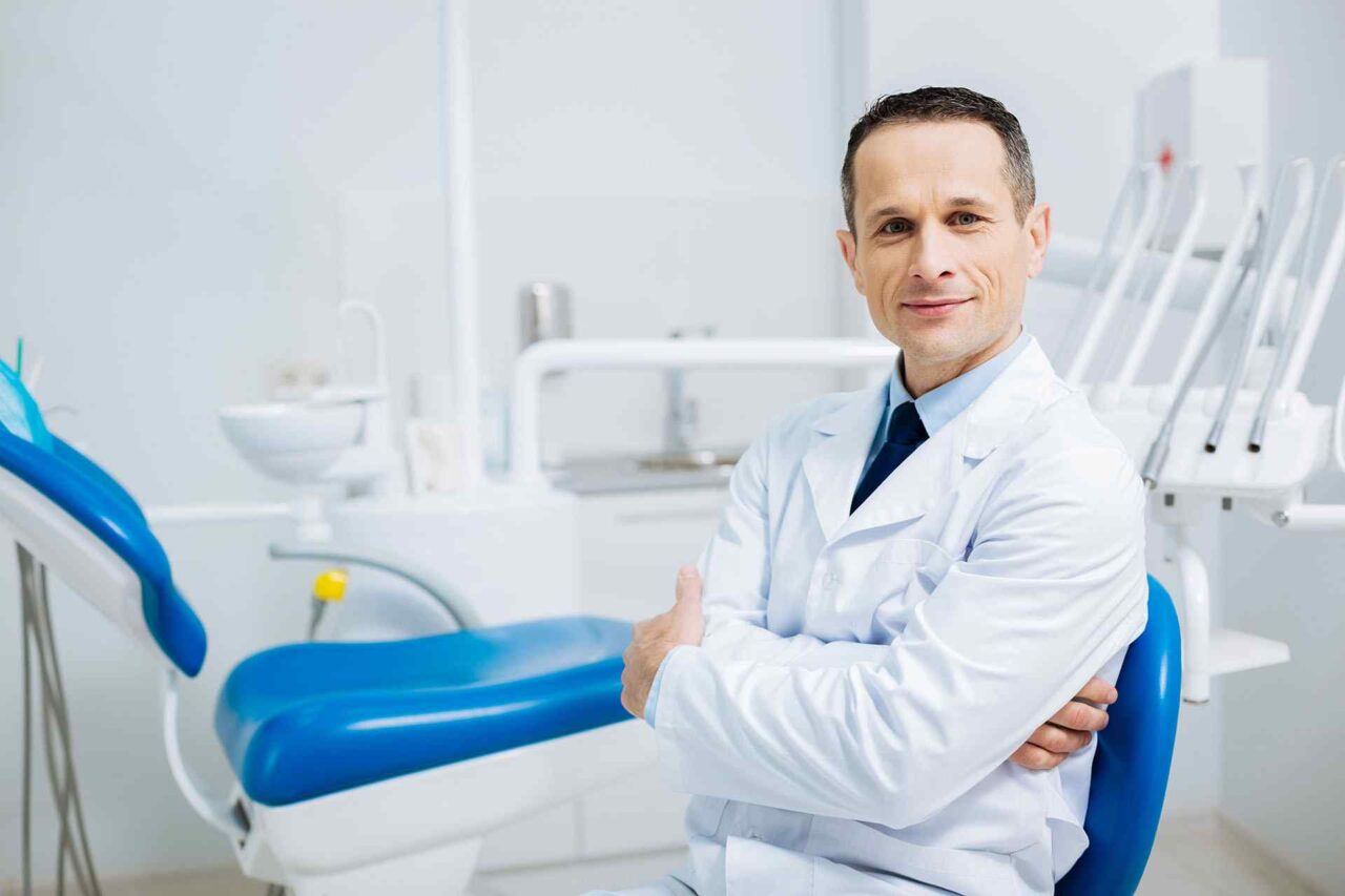 https://familyfirst-dental.com/wp-content/uploads/2020/01/portfolio_01-1280x853.jpg